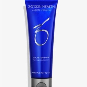 ZO SKIN HEALTH - Dual Action Scrub - NEW